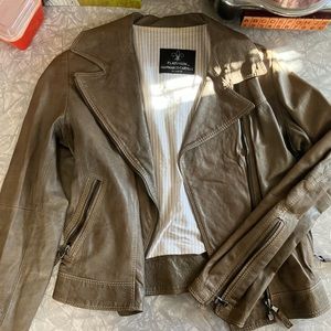 Gray leather jacket Platinum by Gianmarco CastelliVera Pelle